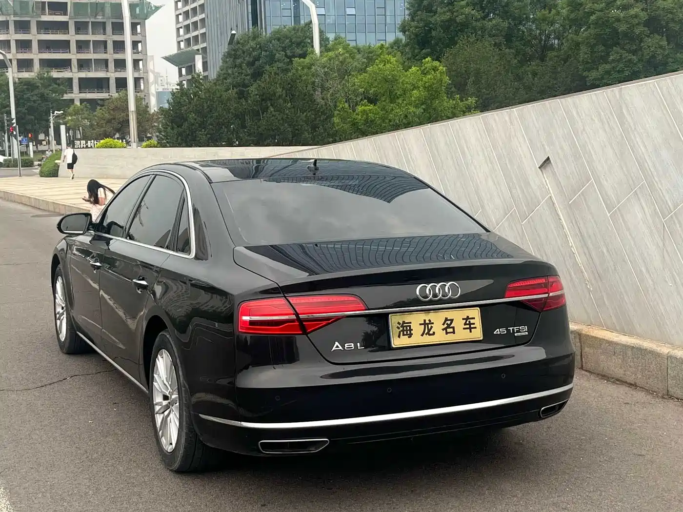 Audi A8 2016 A8L 45 TFSI quattro Fashion фото 3