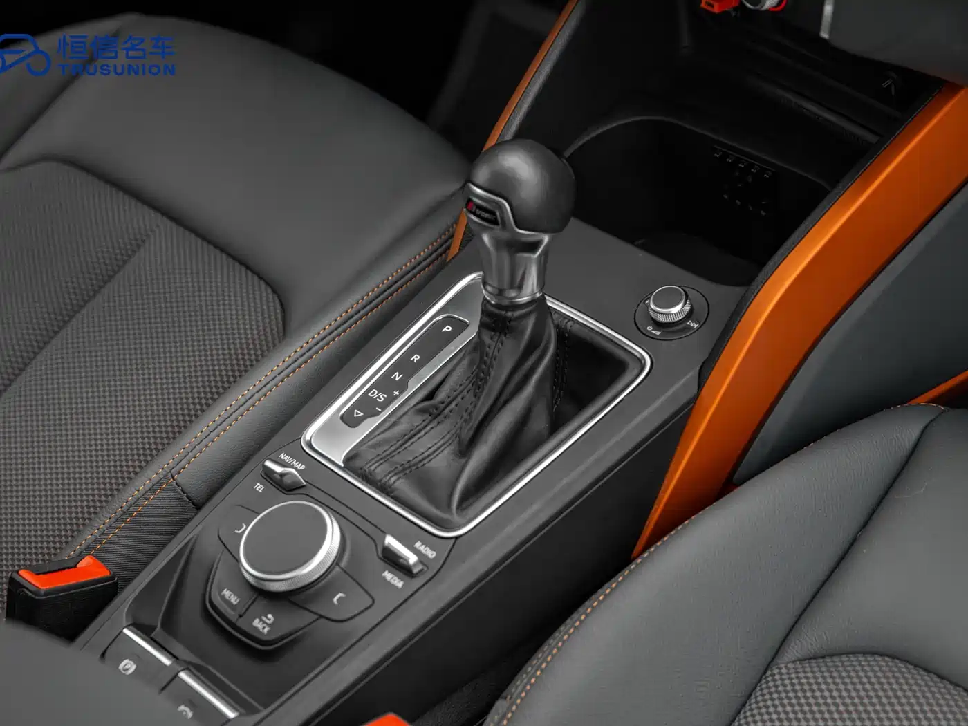 Audi Q2L 2018 35 TFSI Fashion Elegance China V фото 19