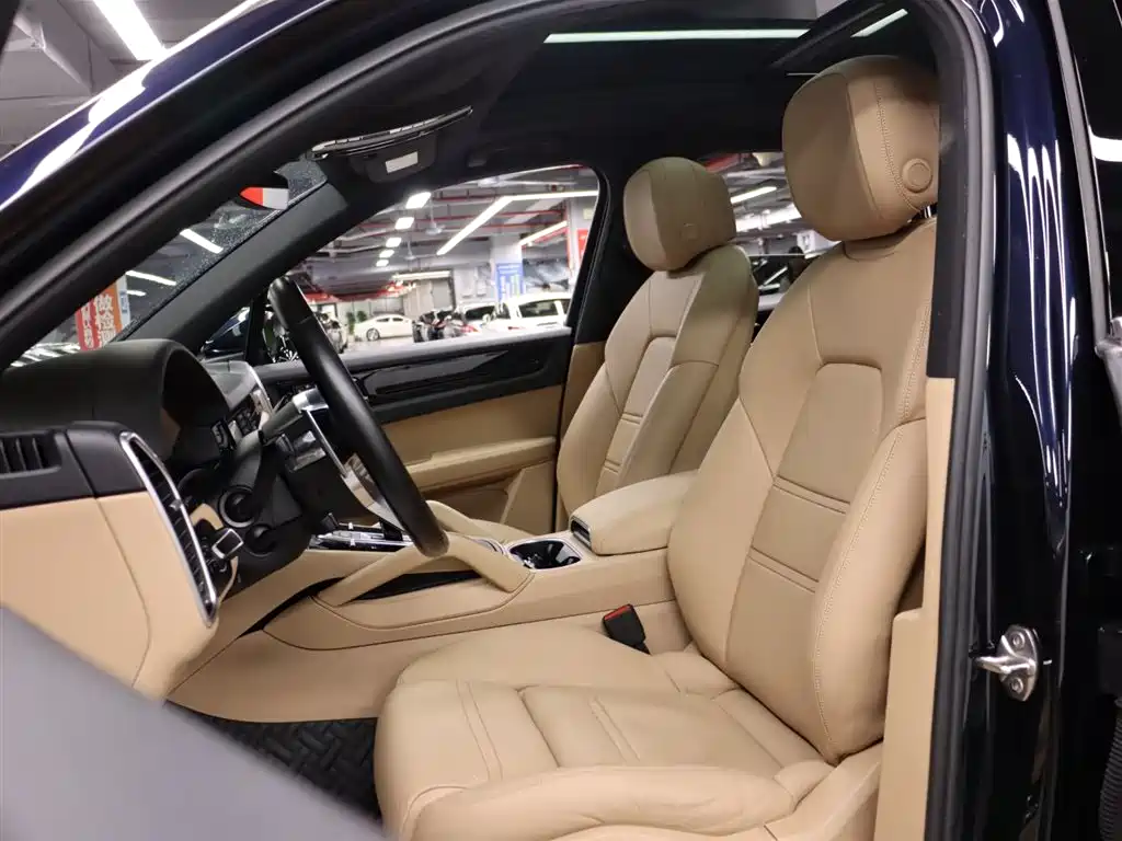 Porsche Cayenne 2018 Cayenne 3.0T фото 8