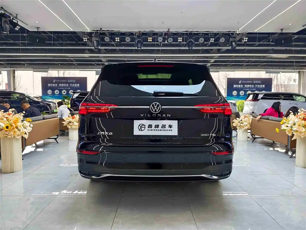 Volkswagen Viloran 2023 380TSI Prestige Edition фото 23