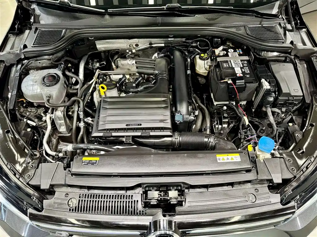 Volkswagen Golf 2023 Facelift 280TSI DSG Pro фото 11