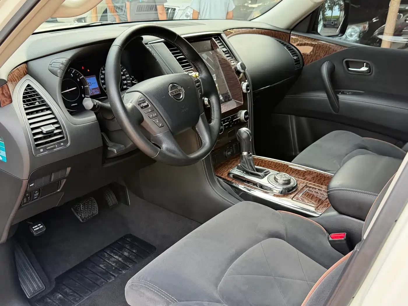 Nissan Patrol 2020 2018 4.0L Flagship