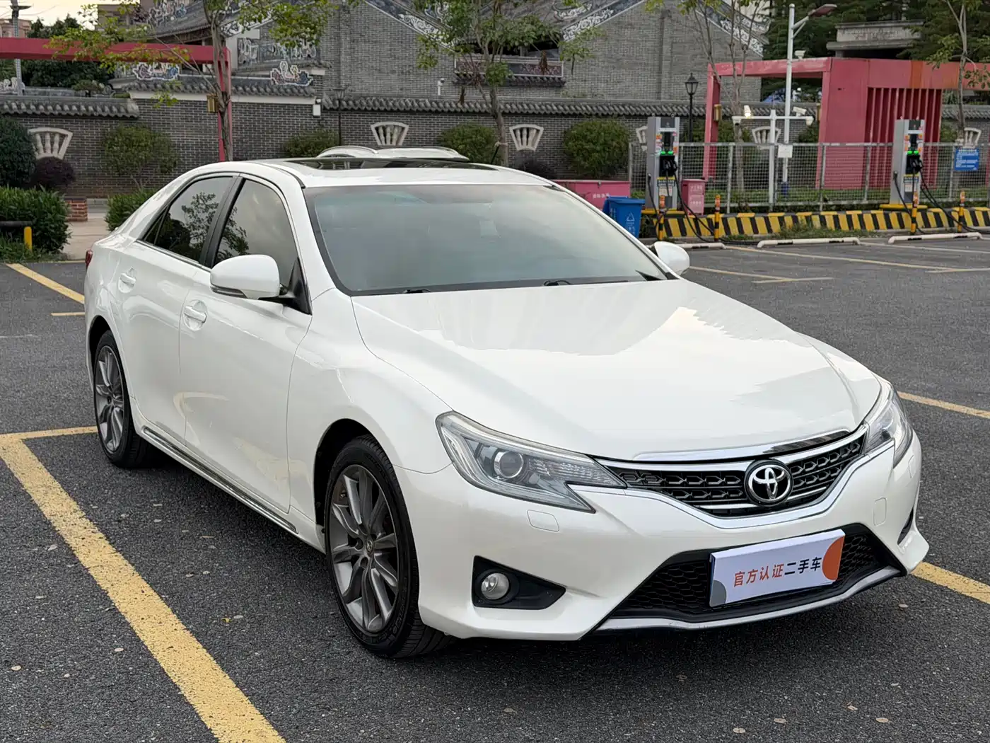 Toyota Reiz 2013 2.5V Premium Edition фото 3