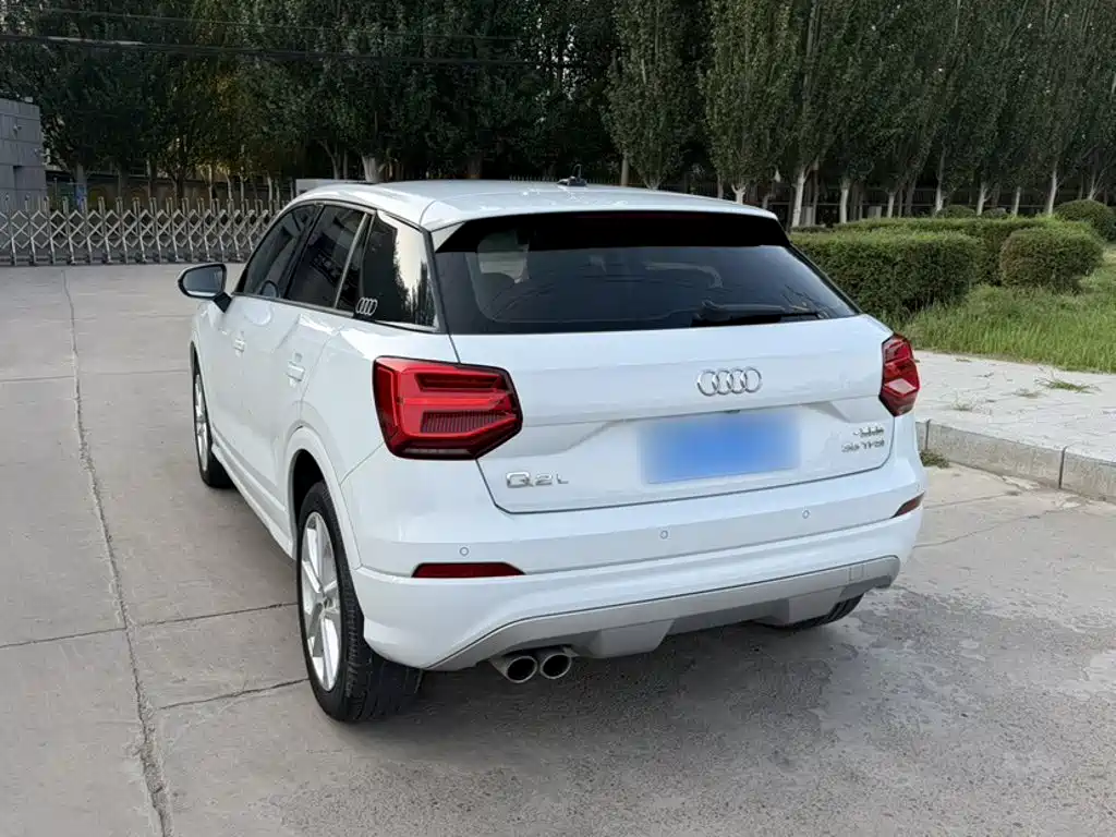 Фото 5 - Audi Q2L