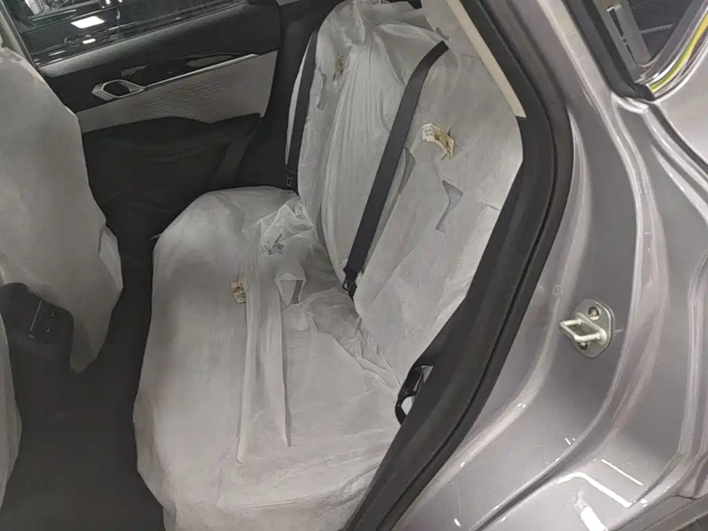 Geely Coolray 2026 2025 BinYue L 1.5TD DCT Beyond Edition