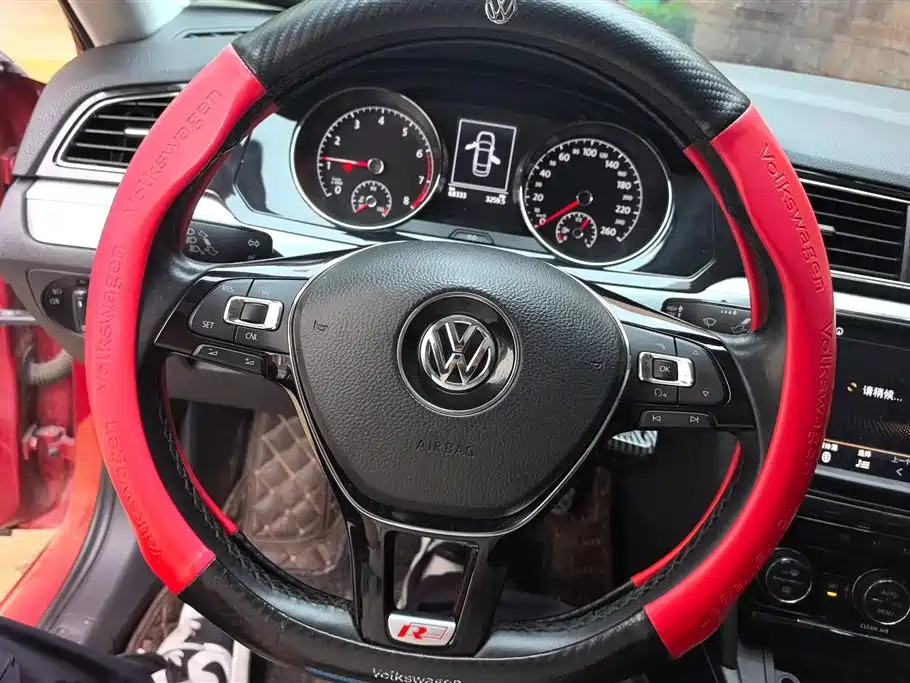 Volkswagen Lamando 2017 280TSI DSG Comfort Edition фото 15