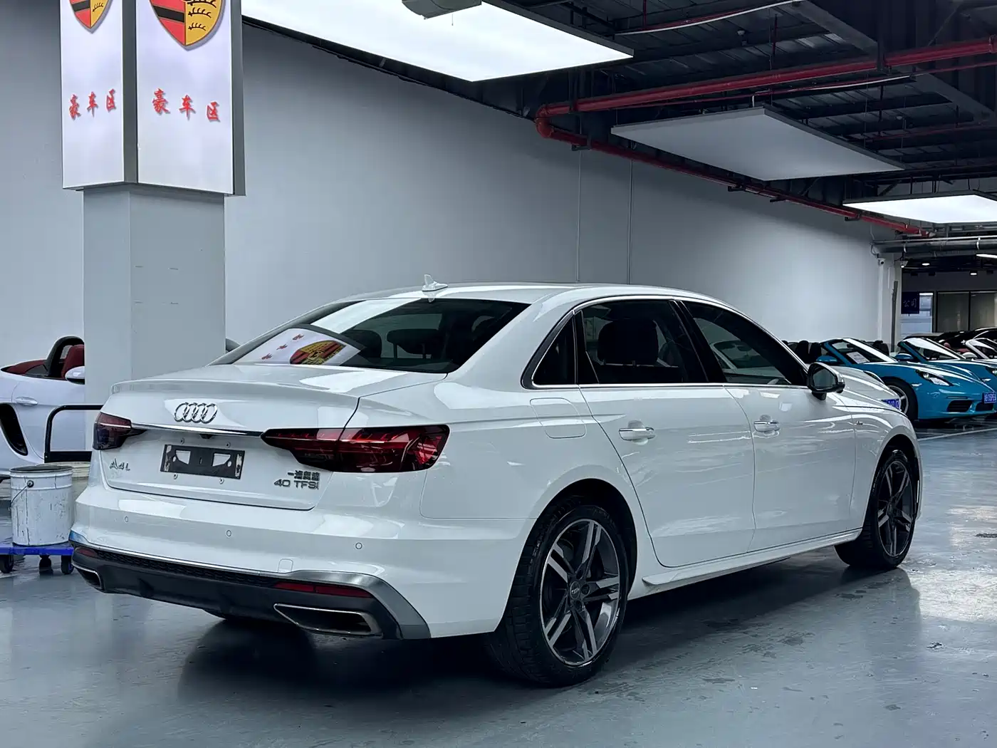 Audi A4L 2020 40 TFSI Fashion Dynamic Edition фото 17