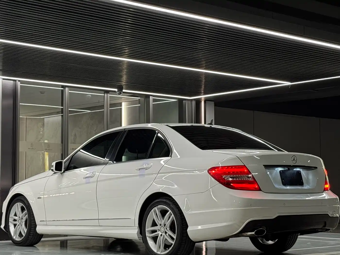 Mercedes-Benz C-Class 2013 C 260 Elegance Grand Edition фото 14