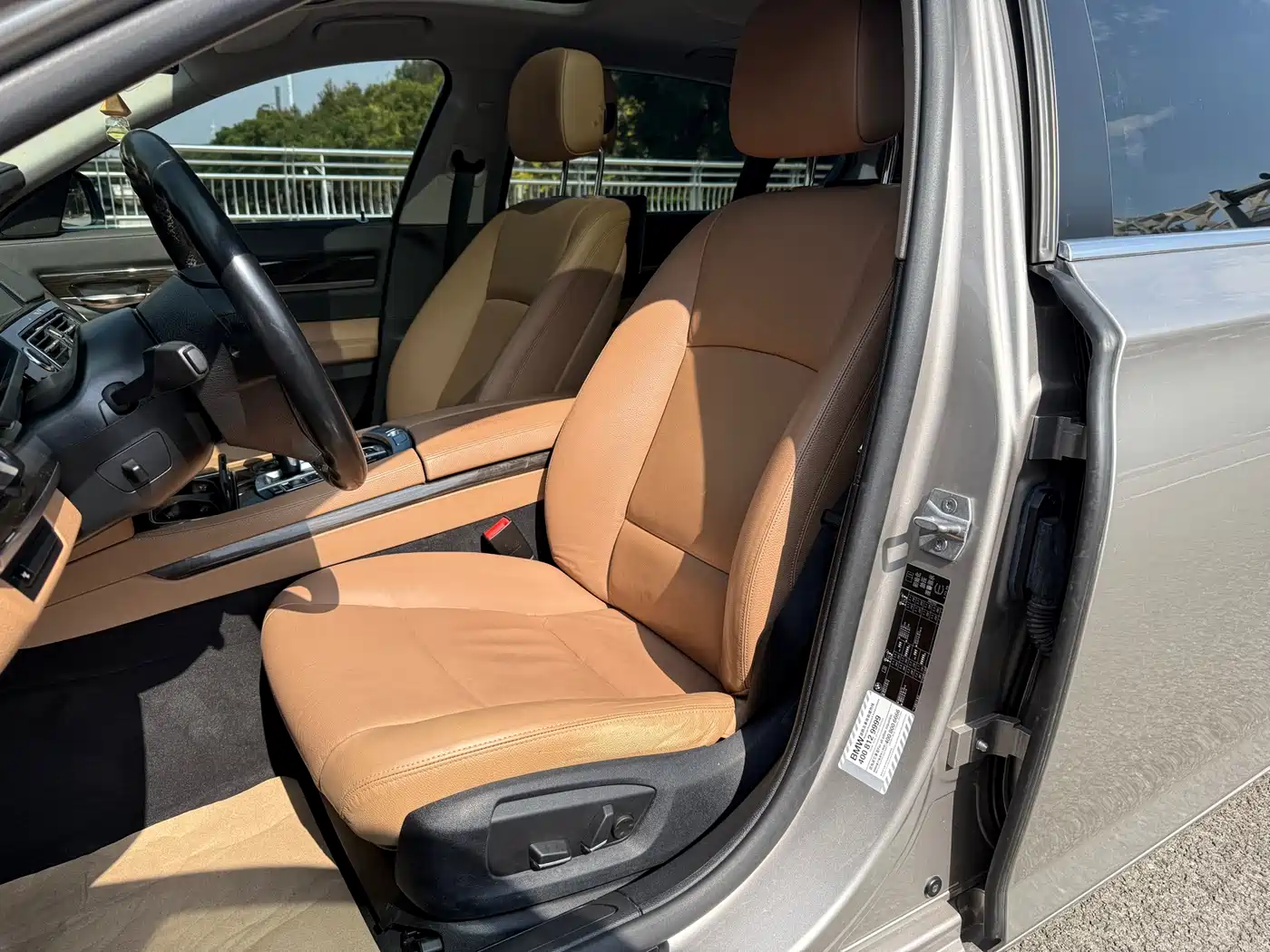 BMW 7 Series 2014 730Li Premium фото 12
