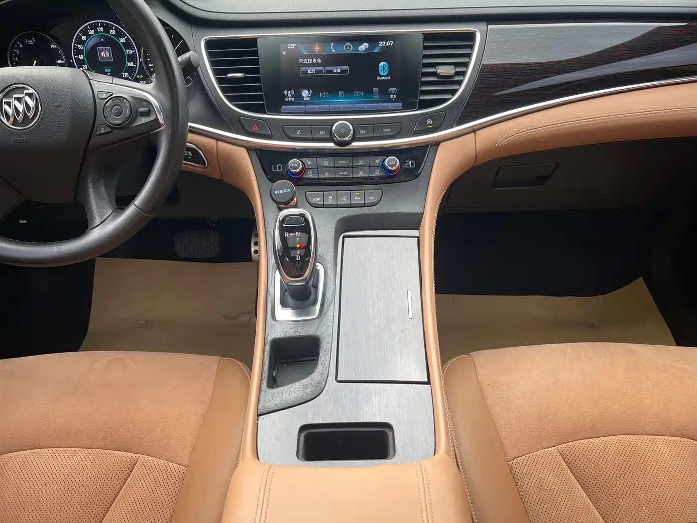 Buick LaCrosse 2016 Model 28T Luxury фото 17
