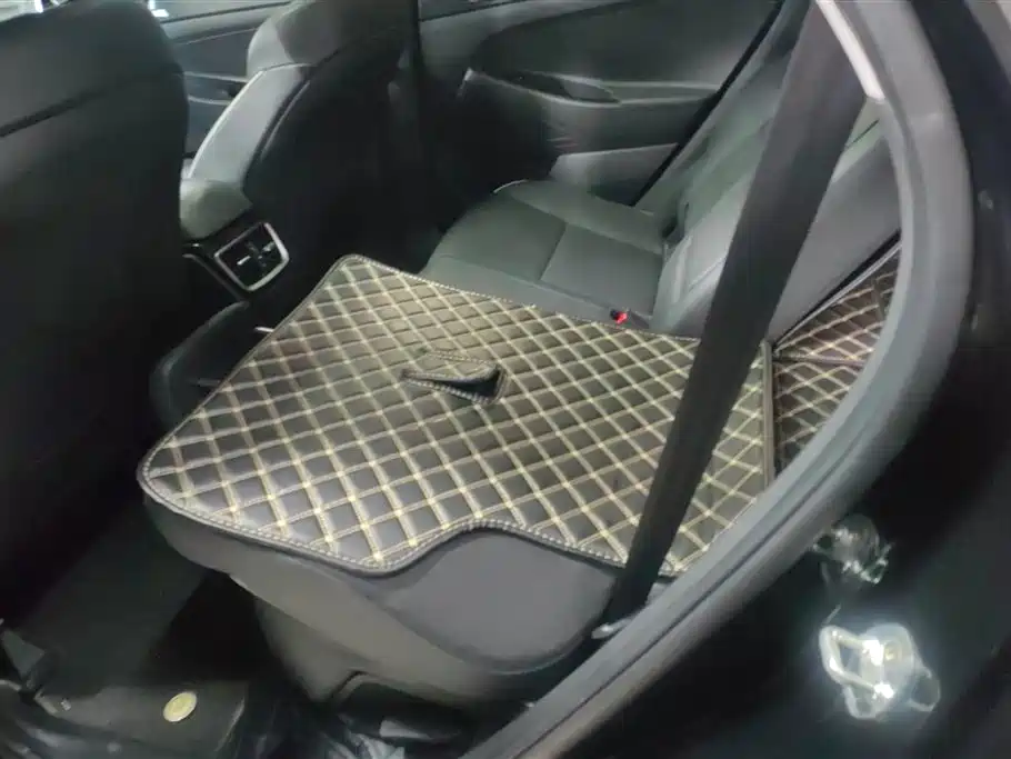 Hyundai Tucson 2019 280TGDi Dual-clutch 2WD Fashion Edition China VI фото 11