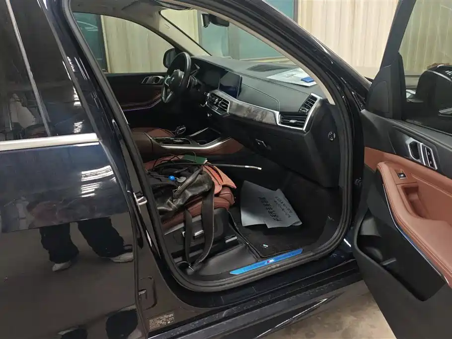 BMW X5 (Import) 2019 xDrive40i M Sport Package фото 8