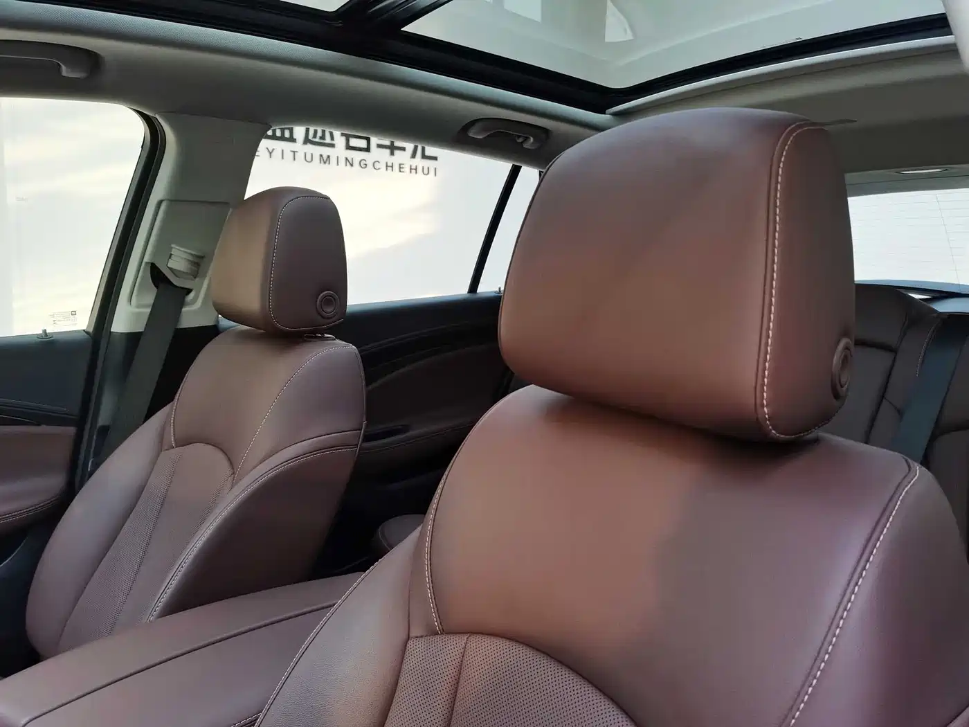 Buick Envision Plus 2020 20T FWD Luxury фото 11