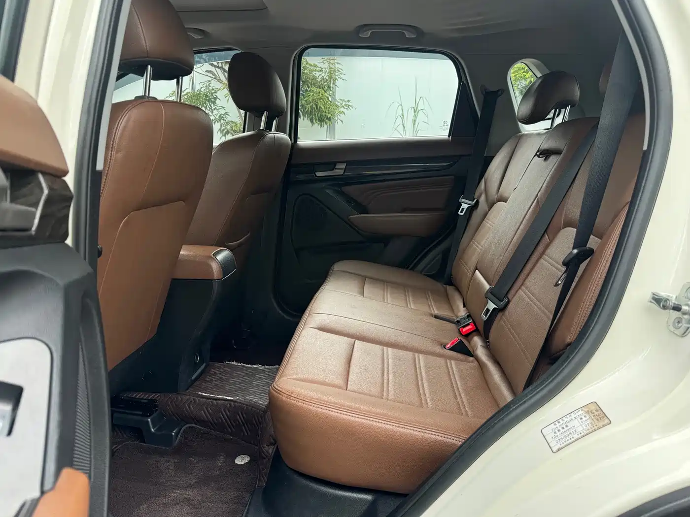 BAIC Weiwang S50 2016 2016 1.5T Manual LeDong Luxury