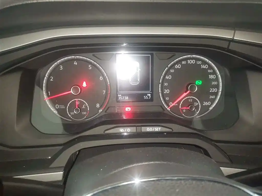 Volkswagen Polo 2022 Plus 1.5L Automatic Joyful Living Edition фото 8