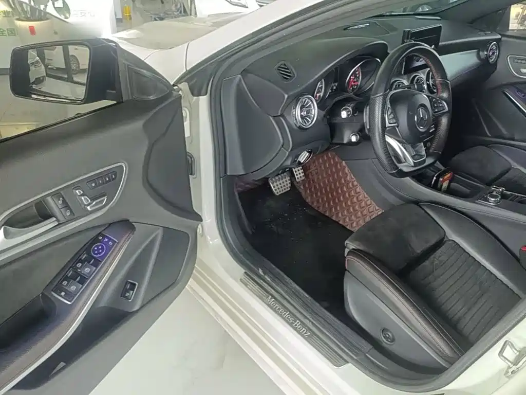 Mercedes-Benz CLA (Import) 2018 2017 Facelift CLA 220 4MATIC