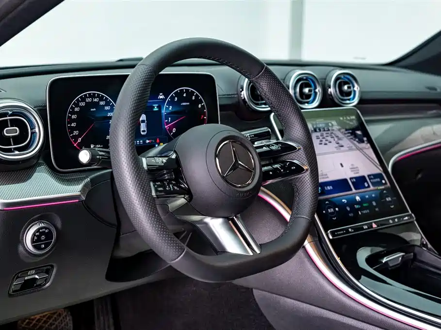 Mercedes-Benz C-Class 2025 C 260 L Night Sport Edition фото 17