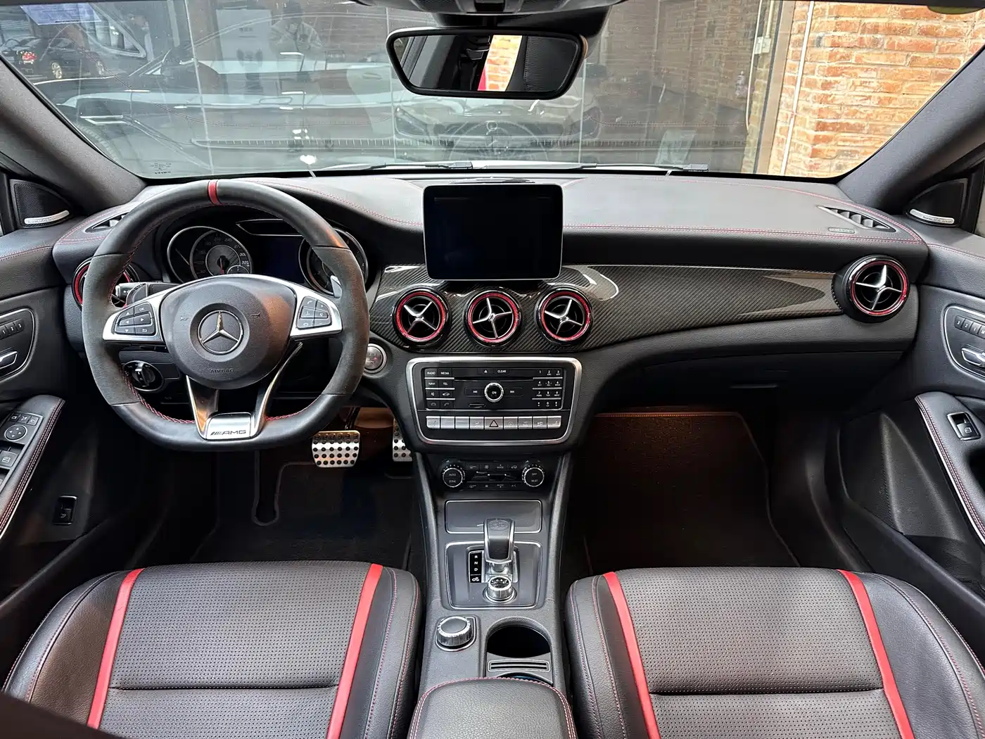 Mercedes-Benz CLA AMG 2017 Facelift AMG CLA 45 4MATIC фото 7