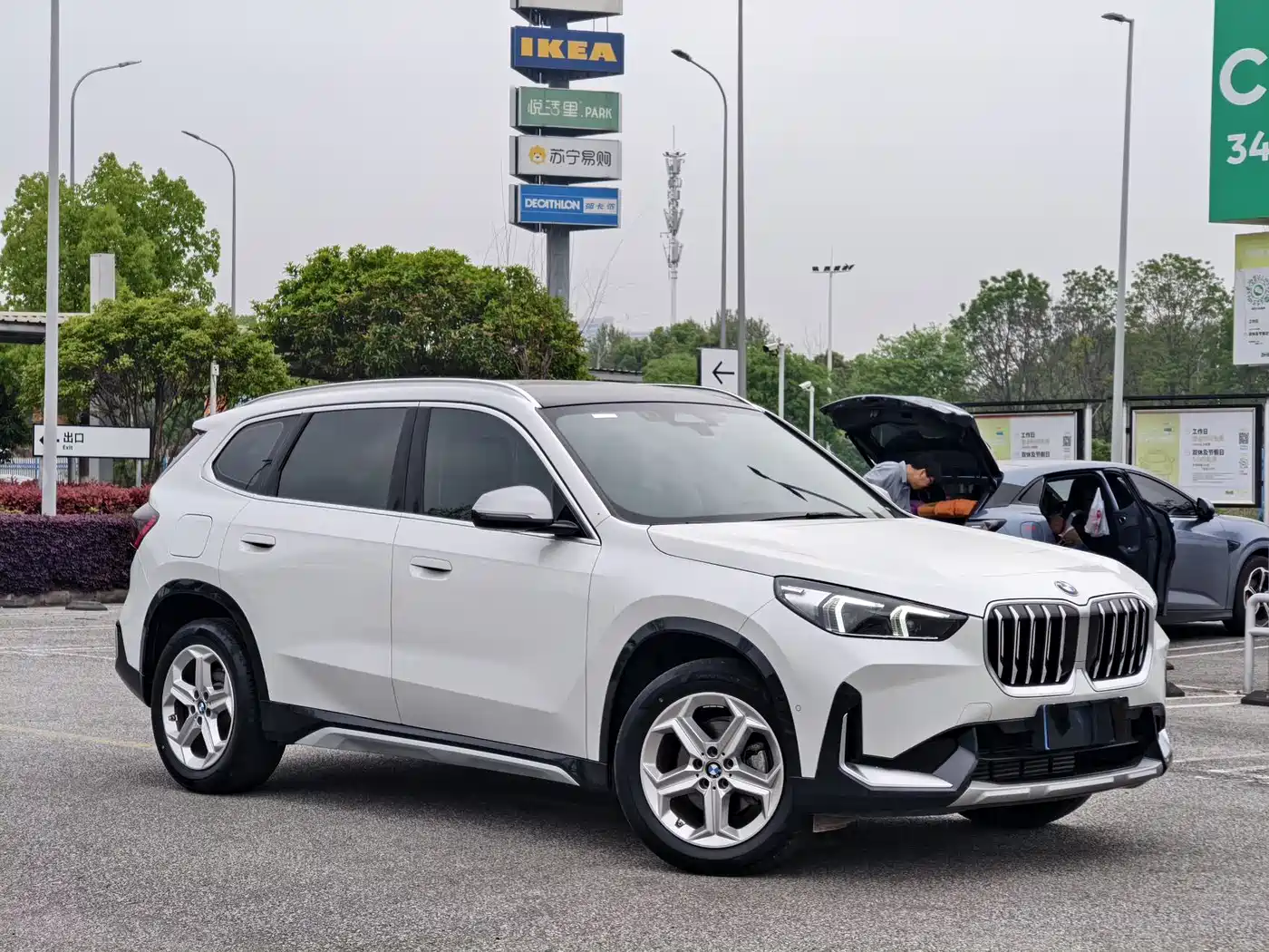 BMW X1