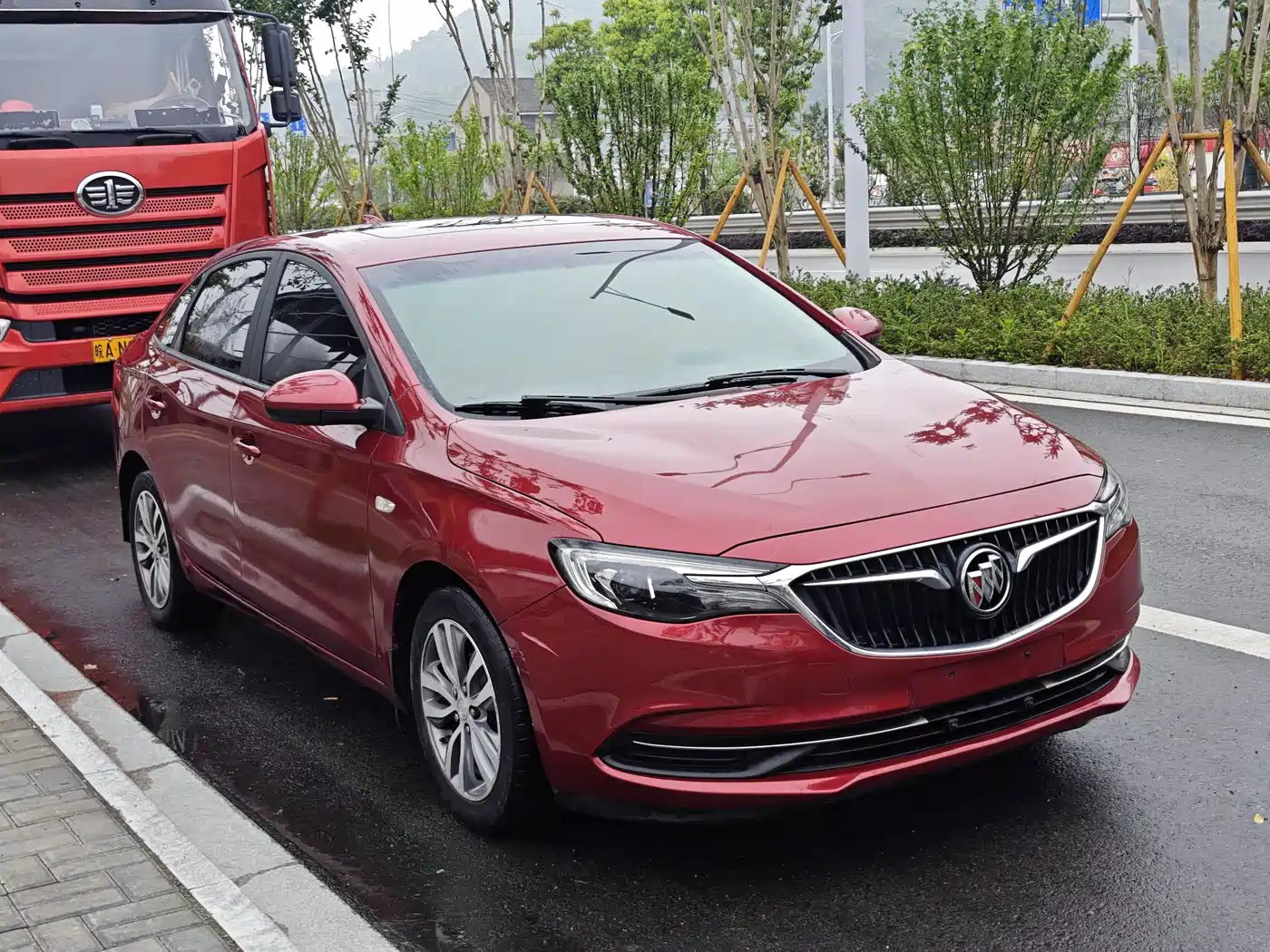 Buick Excelle 2019 18T Automatic Connected Elite (China V) фото 3