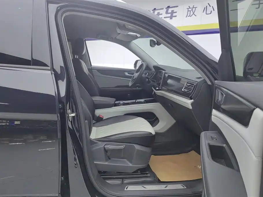 Volkswagen Teramont 2021 380TSI 4WD Luxury Edition фото 8