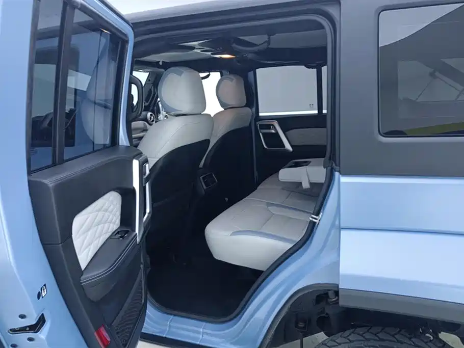 BAIC ORV Beijing Offroad BJ40 2023 2.0D Automatic 4WD Blade Hero Edition Knight Type фото 11