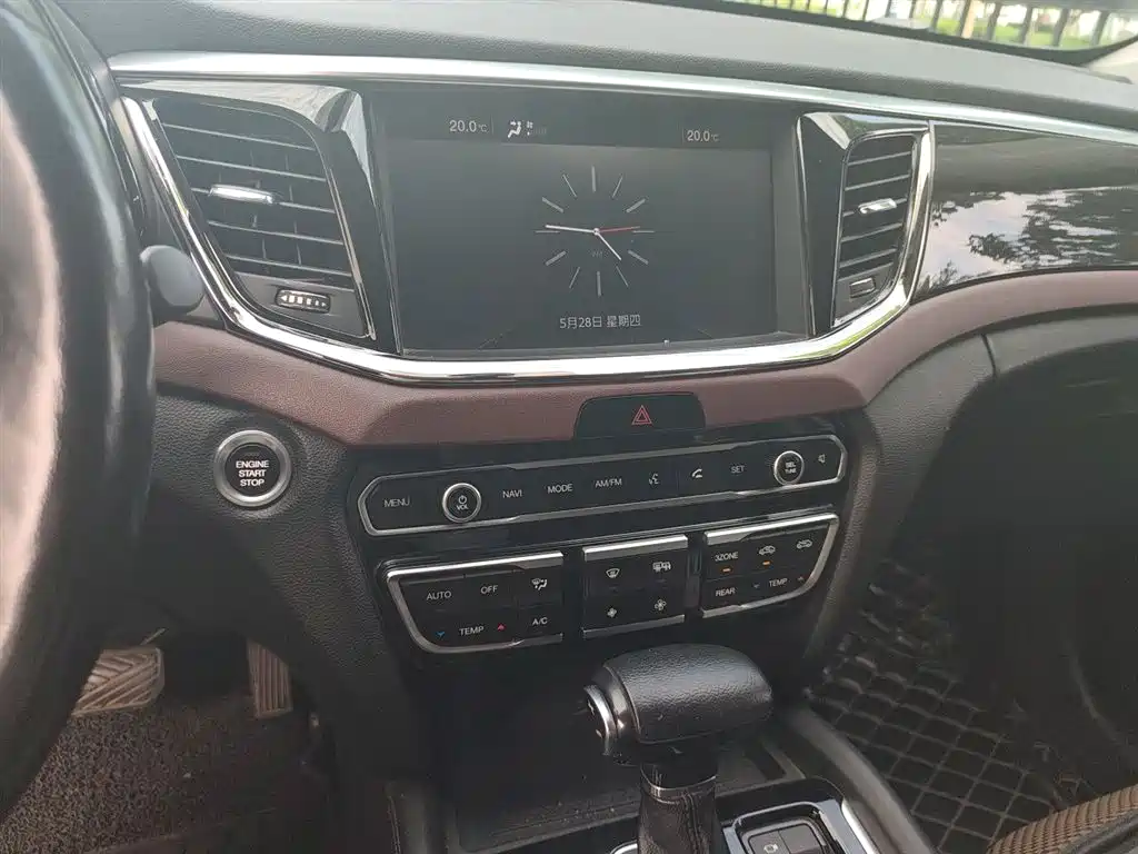 GAC Trumpchi Trumpchi GS8 2017 320T 2WD Luxury Smart Connect (7-seater) фото 10