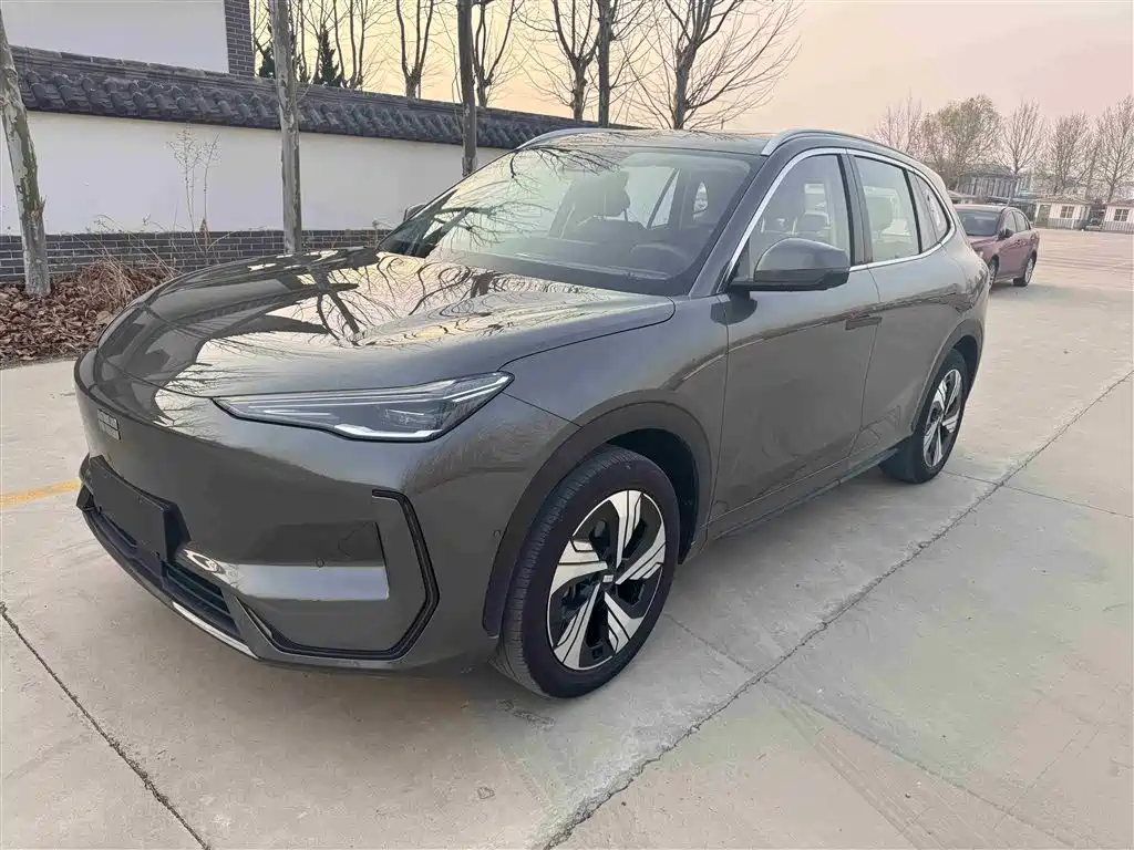 GEELY GALAXY GALAXY E5