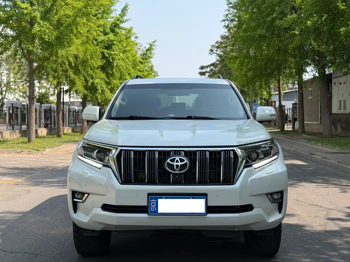 Toyota Prado 2018 3.5L Automatic TX-L Rear-mounted Spare Tire фото 3