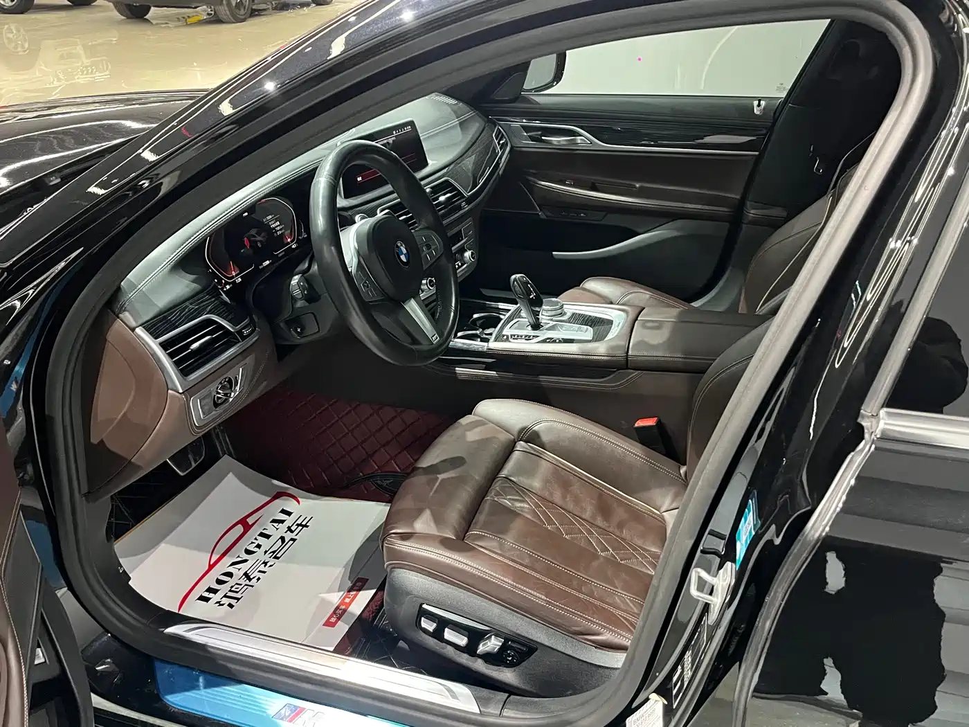 BMW 7 Series 2021 Model 730Li M Sport Package фото 16