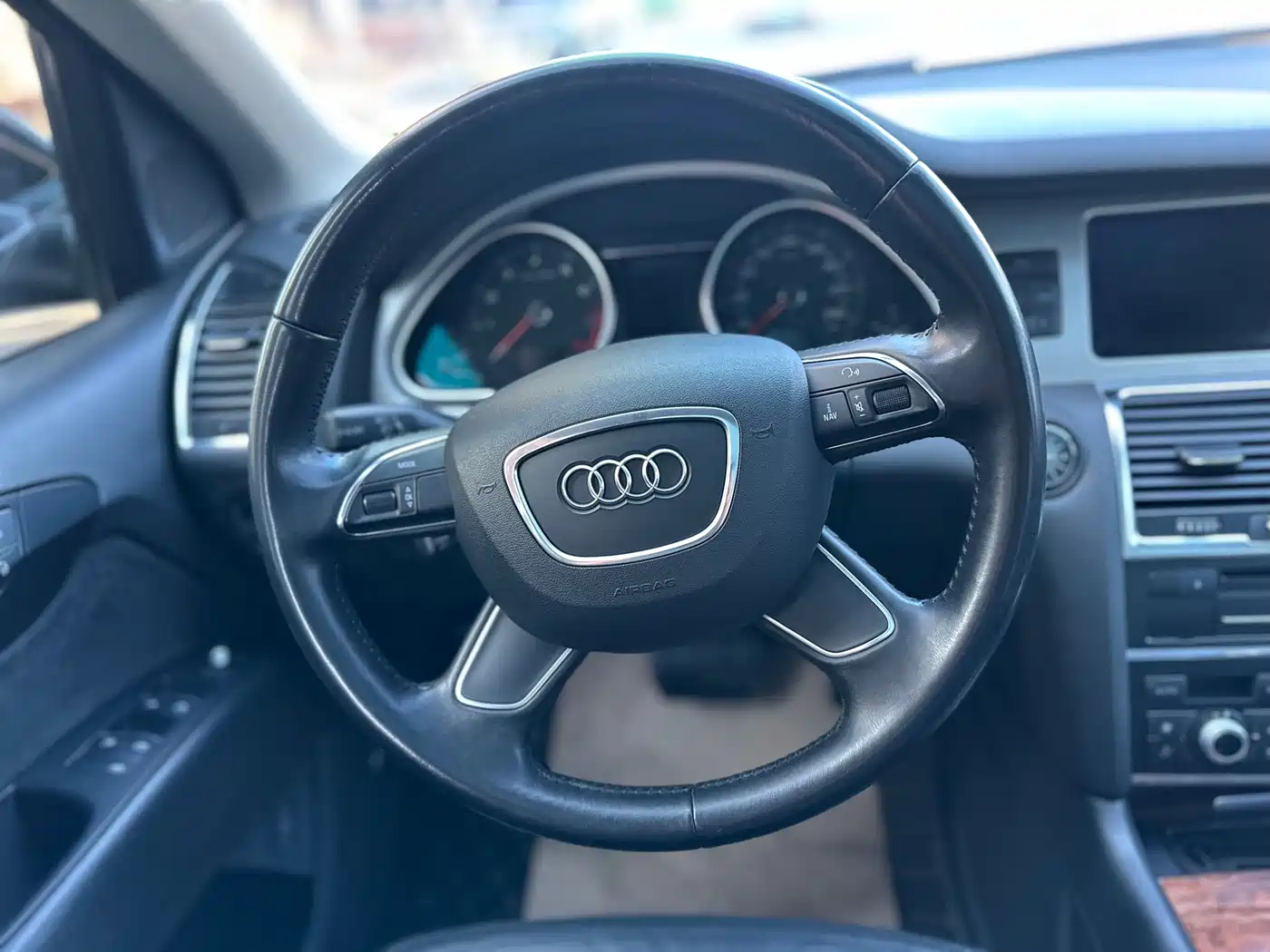 Audi Q7 2013 35 TFSI Technology фото 11