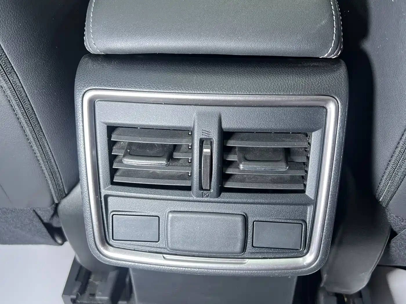 Subaru Forester 2022 2.0i AWD Luxury Edition with EyeSight фото 21