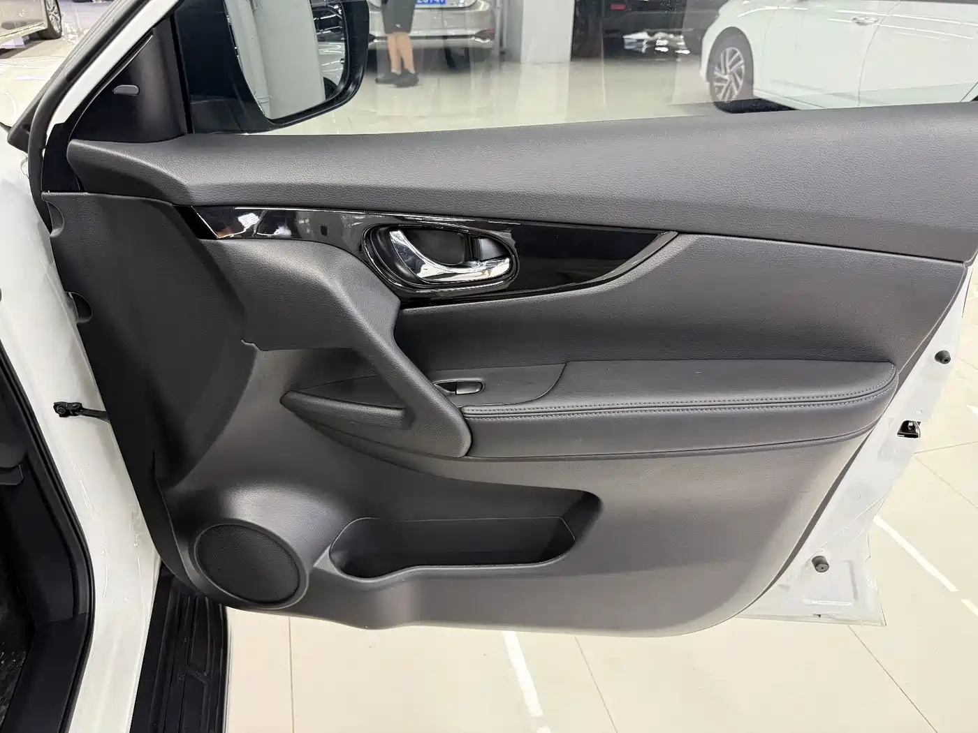 Nissan X-Trail, миниатюра 6