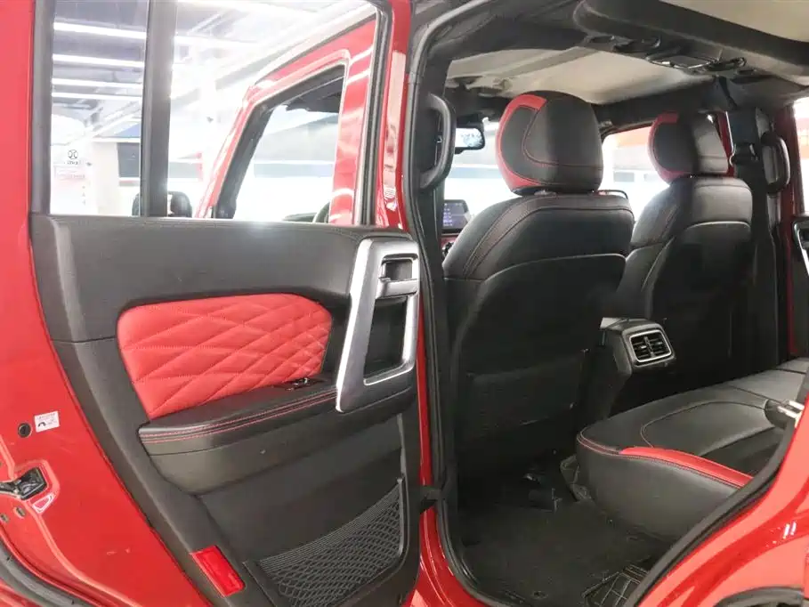 BAIC ORV Beijing Offroad BJ40 2018 PLUS 2.3T Automatic AWD Flagship China V фото 15