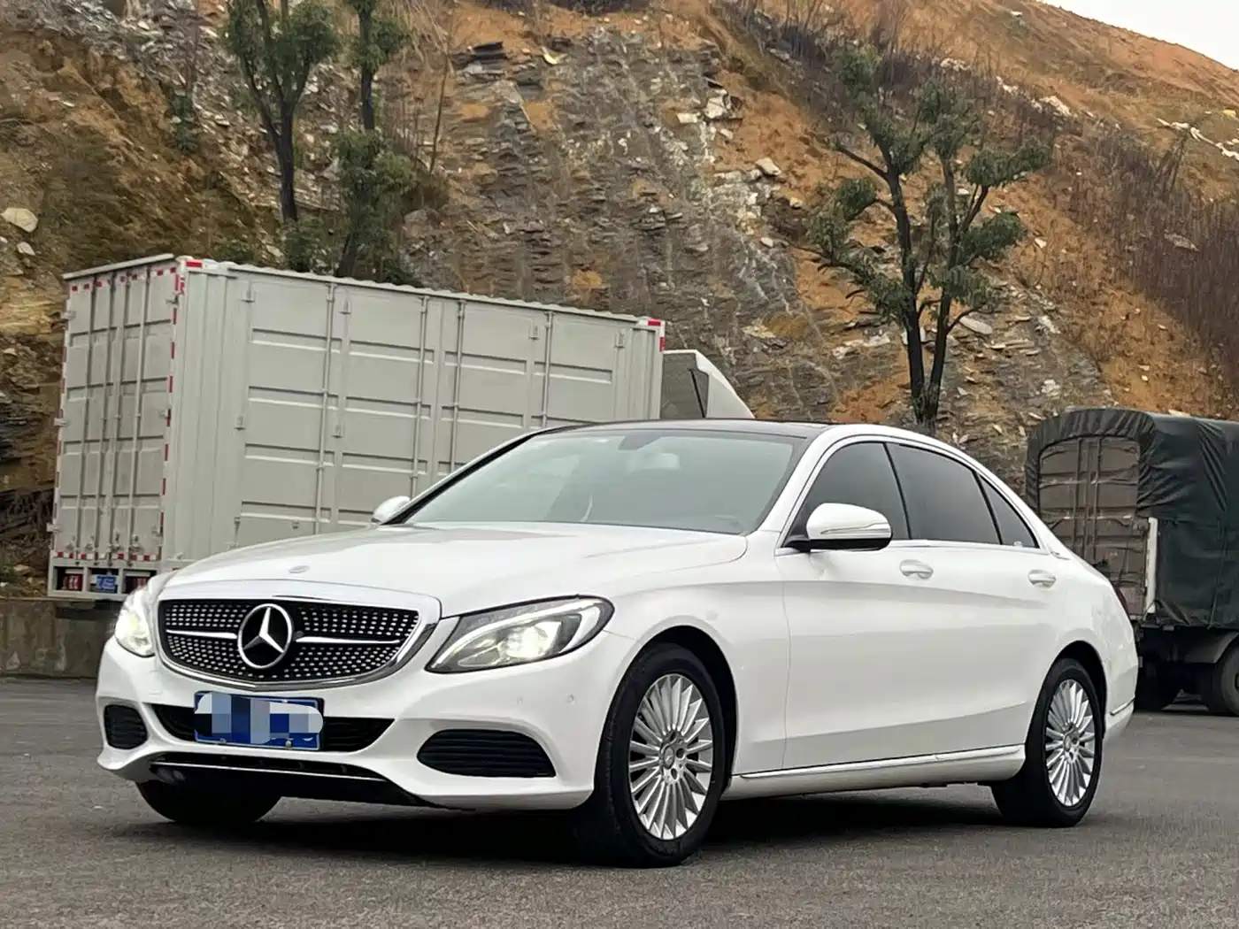 Mercedes-Benz C-Class 2015 C 200 L