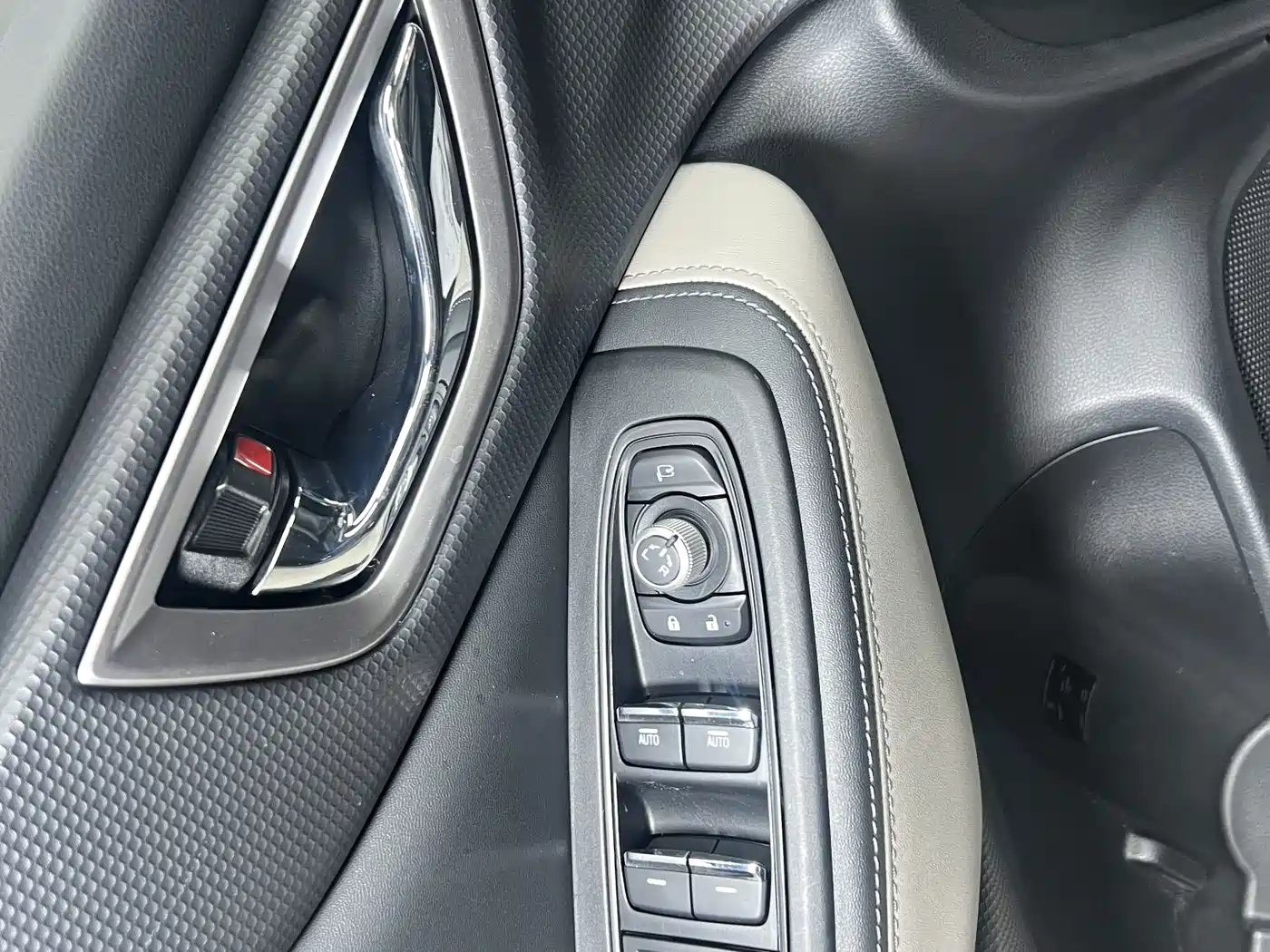 Subaru Forester 2022 2.0i AWD Luxury Edition with EyeSight фото 12