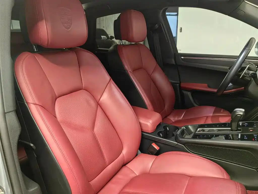 Porsche Macan 2023 Macan 2.0T фото 11