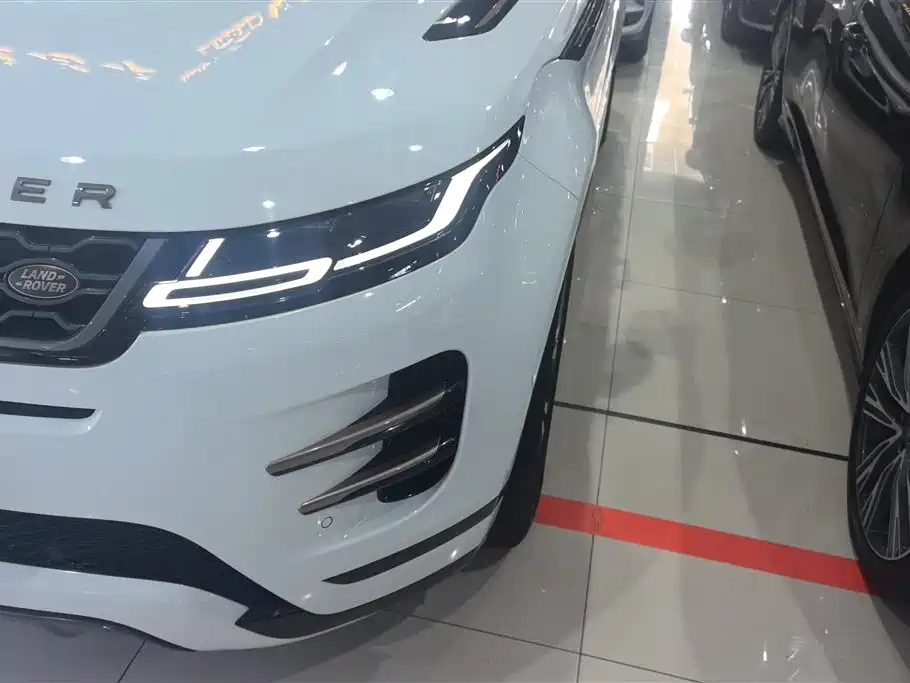 Land Rover Range Rover Evoque 2020 249PS R-DYNAMIC SE Sport Tech Edition фото 5