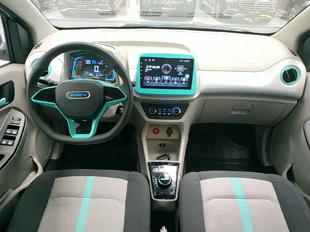 JMCG New Energy Little Kirin 2025 2025 PLUS+ Comfort Model