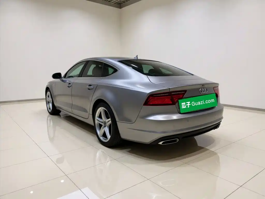 Фото 4 - Audi A7