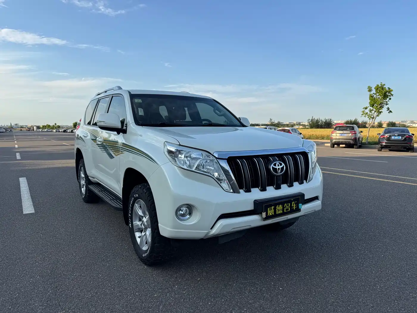 Toyota Prado 2015 2.7L Automatic Standard фото 2