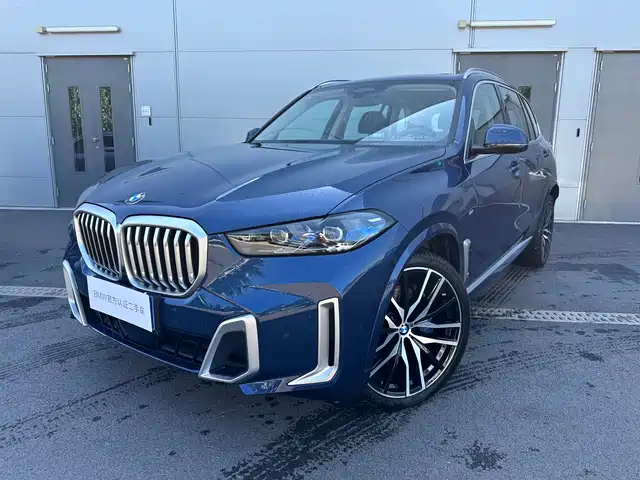 BMW X5 2025 Model xDrive 40Li Exclusive M Sport Blackout Package