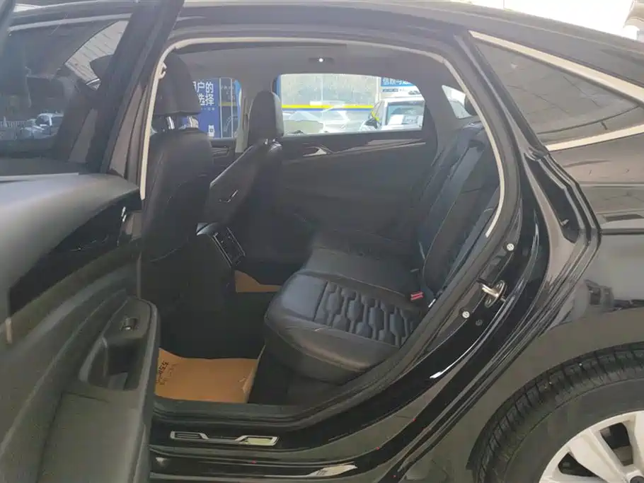 Volkswagen Passat 2020 330TSI Elite Edition China VI фото 11