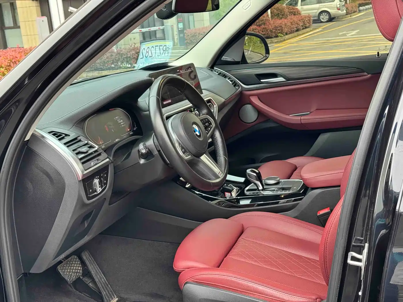 BMW X3 2022 Facelift xDrive30i Leading M Shadow Edition фото 7