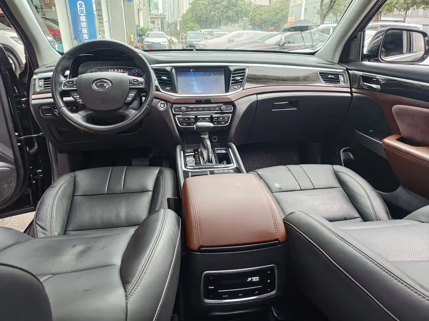 GAC Trumpchi Trumpchi GS8 2017 320T 2WD Luxury Smart Connect (7-seater) фото 7