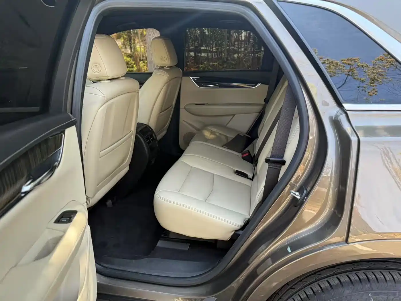 Cadillac XT5 2016 28T AWD Technology Model фото 9