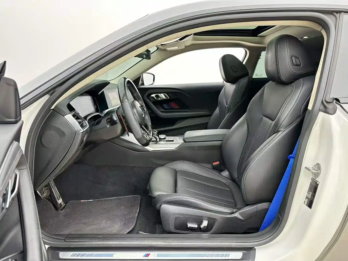 BMW 2 Series (Import) 2022 225i M Shadow Edition фото 7
