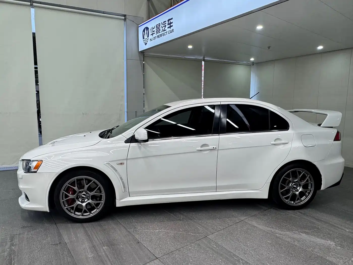 Mitsubishi Lancer 2008 2.0T EVOLUTION X BBS Edition фото 7