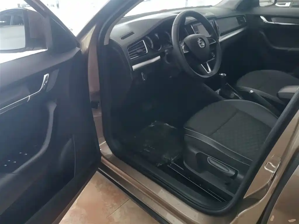 Škoda Kamiq 2018 1.5L Automatic Comfort Version China VI фото 16