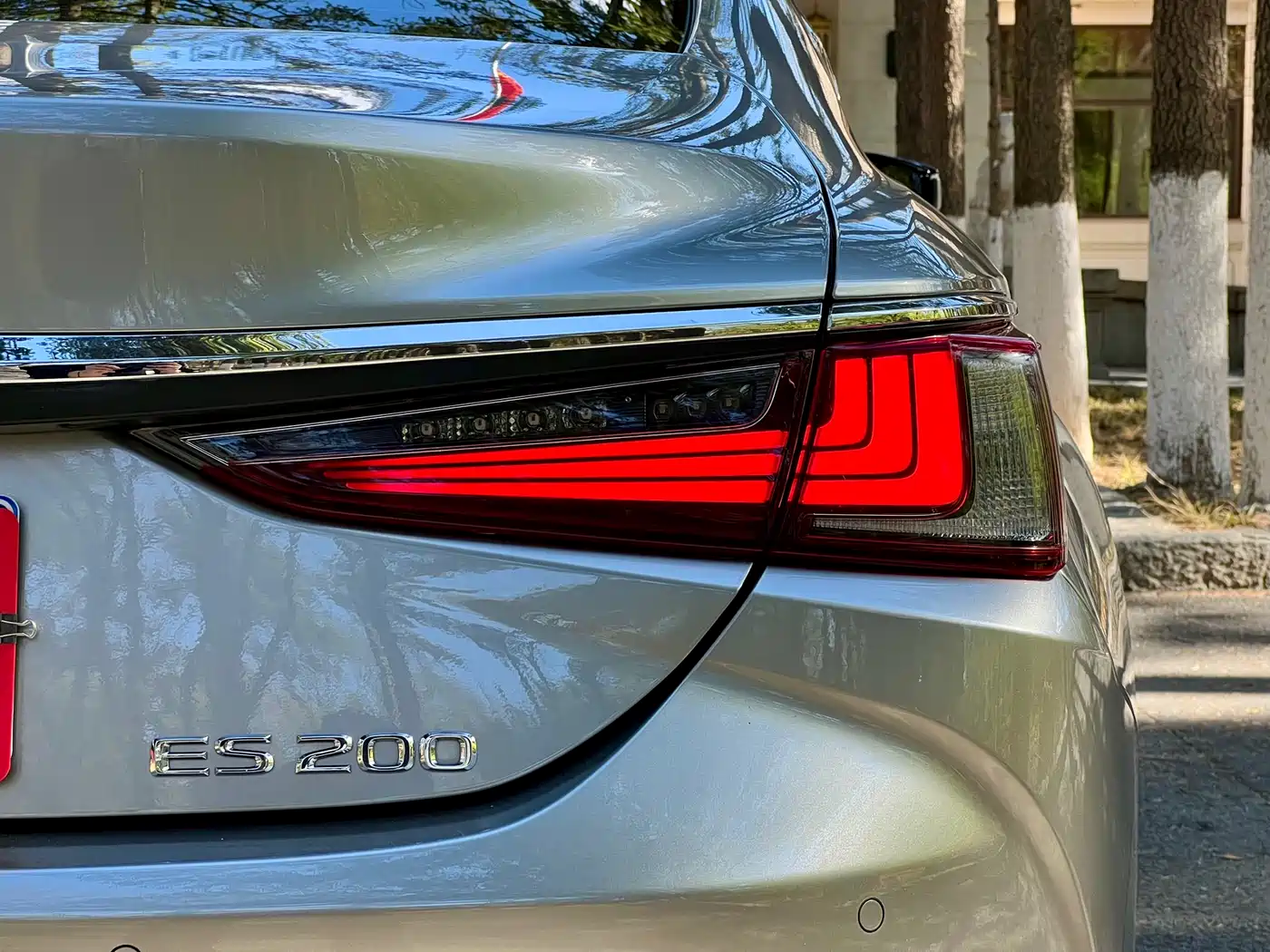 Lexus ES 2024 200 Premium Edition фото 9
